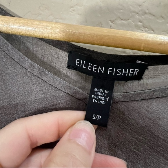 Eileen Fisher 100% Silk Sheer Abstract Gray 3/4 Sleeve Blouse Sz S Lagenlook EUC - Picture 4 of 9